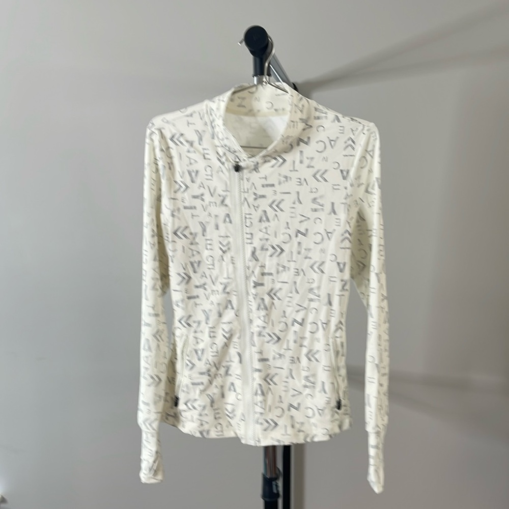 Zyia form fitting jacket